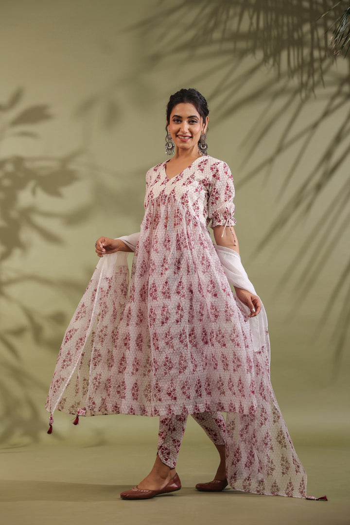 AW-DO-08 - HAND BLOCK PRINTED KOTA DORIA & COTTON SUIT SET OF 3