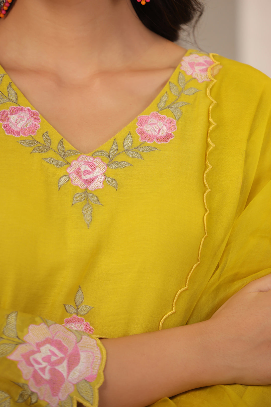 VINTAGE THREADS