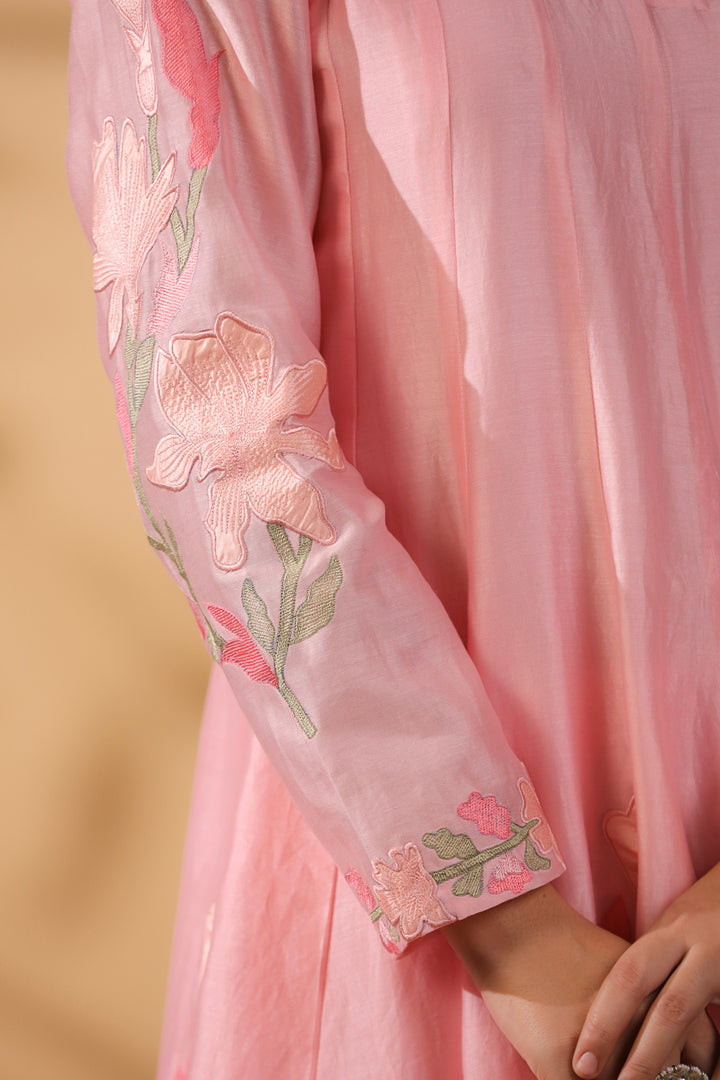 VINTAGE THREADS