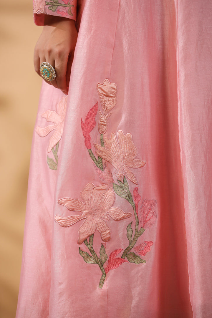 VINTAGE THREADS