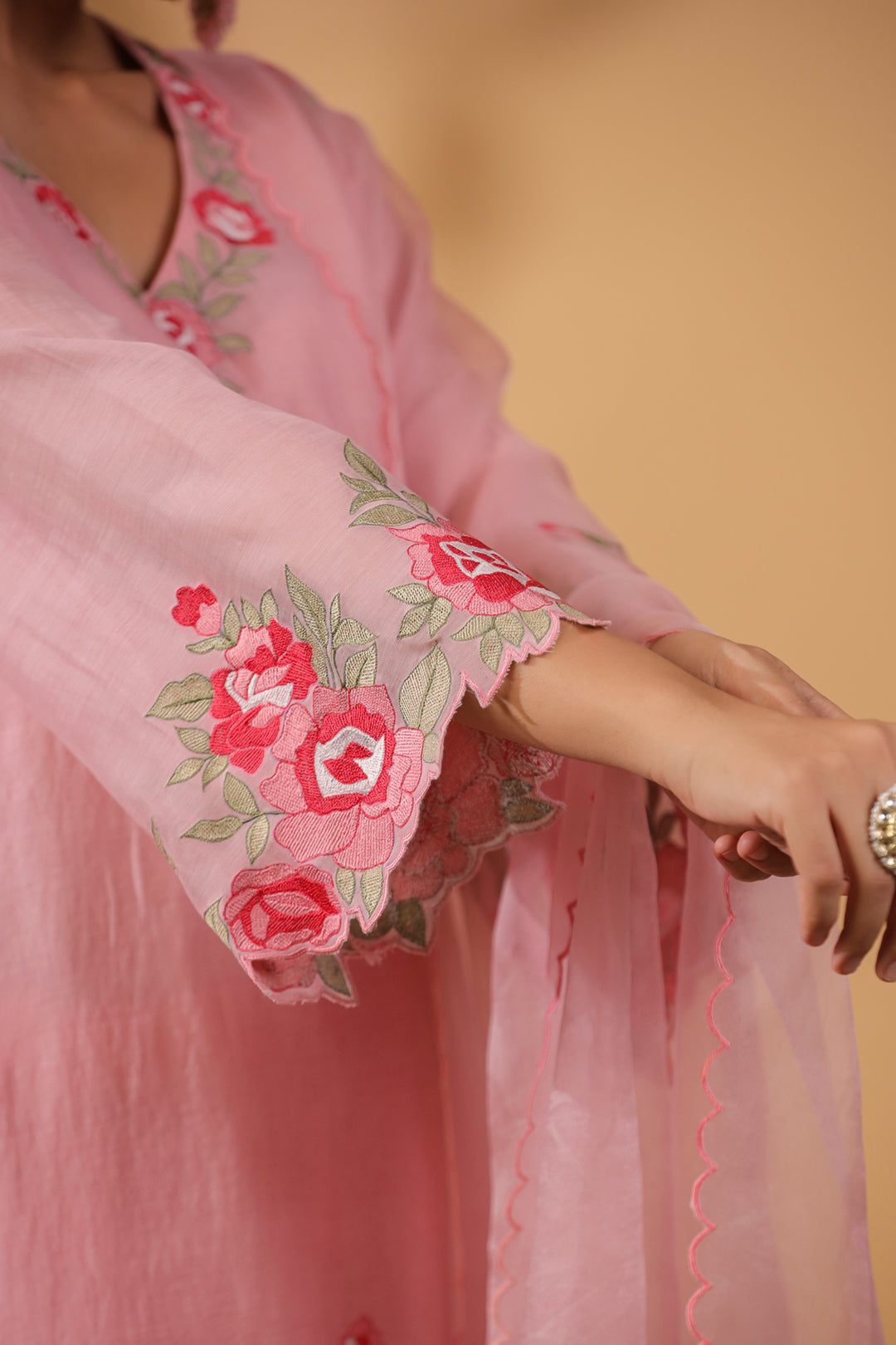VINTAGE THREADS